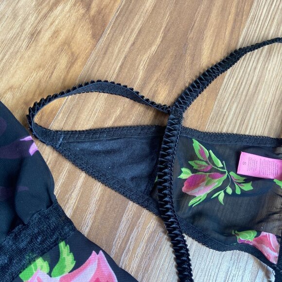 Betsey Johnson Intimates Floral Sheer Nightie Lingerie Dress and Thong Panty Set - Picture 16 of 16